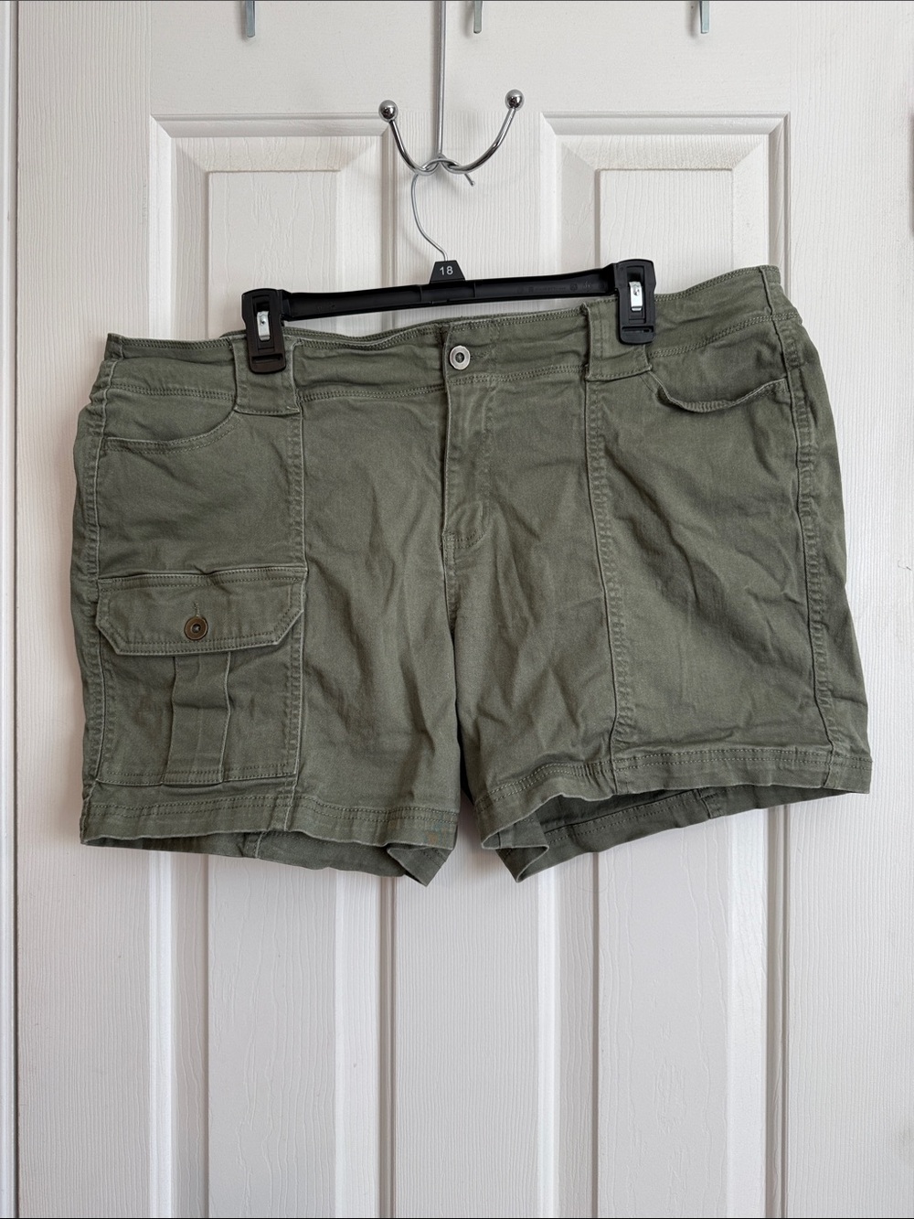 Market & Spruce Olive Green Cargo Utility Shorts